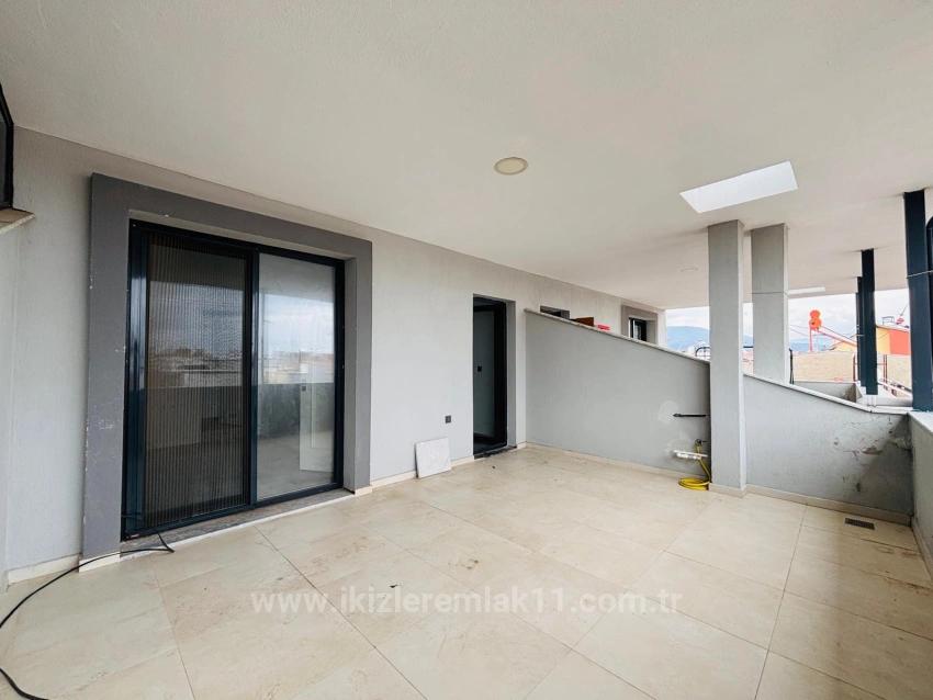 3+1 Duplex Villa For Sale In Seferihisar Doğanbey Center