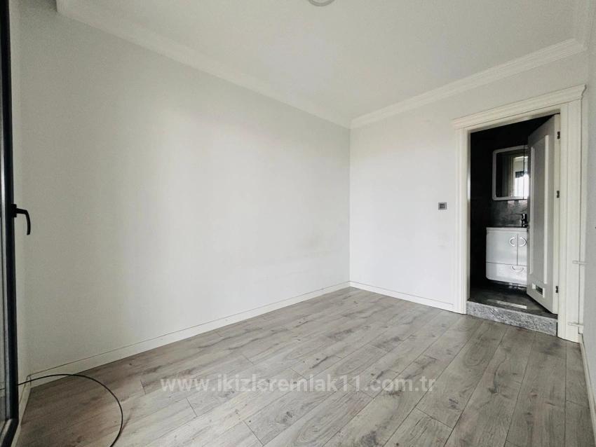 3+1 Duplex Villa For Sale In Seferihisar Doğanbey Center