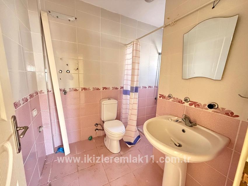 3+1 Bedroom Detached house For sale in Cumhuriyet Nbh. Seferihisar Doğanbey - 240 m²