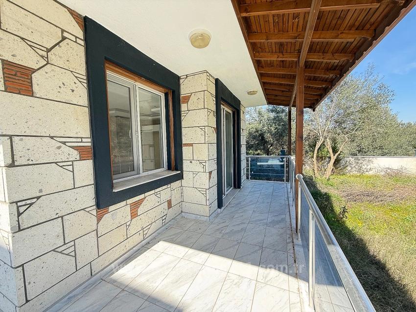 In Seferihisar Doğanbey, A Detached 3+1 Villa With A Large Garden For Sale
