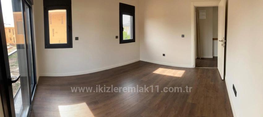 3+1 Duplex Villa With Spacious Garden For Sale In Doğanbey, Seferihisar