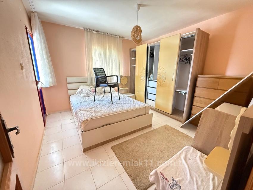 2+1 Mid-Floor Apartment For Sale In Seferihisar Ürkmez