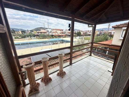 3+1 Detached Villa With Pool For Sale In Seferihisar Doğanbey