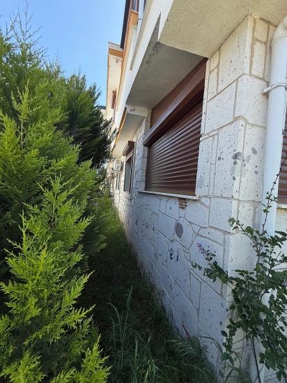 2+1 Fully Furnished Villa With Garden For Sale In Doğanbey, Seferihisar