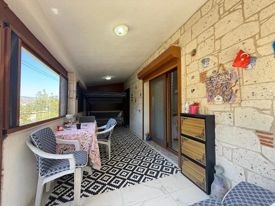 2+1 Fully Furnished Villa With Garden For Sale In Doğanbey, Seferihisar