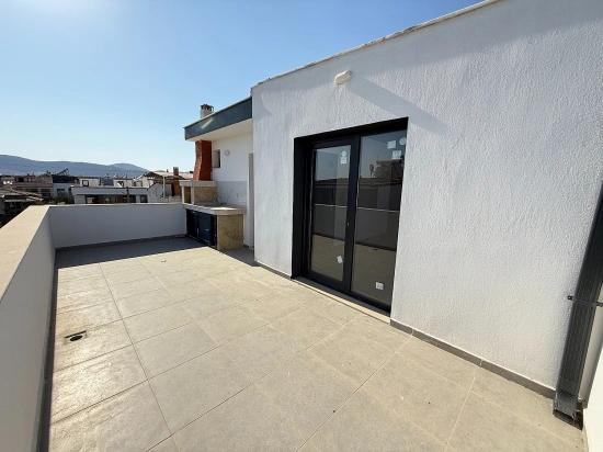 Brand New 3+1 Villa For Sale In Seferihisar Doğanbey Center.
