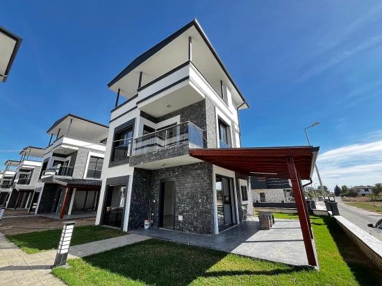 Brand New Detached 3+1 Villa With Private Pool For Sale In Doğanbey, Seferihisar.