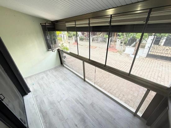 1+1 Ground Floor Apartment In Ürkmez, 100 Meters From The Sea, From İkizler.