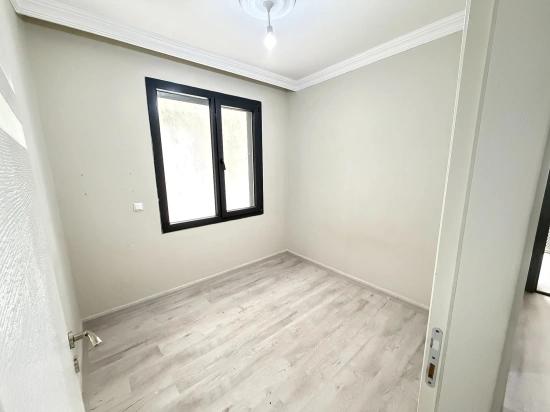 1+1 Ground Floor Apartment In Ürkmez, 100 Meters From The Sea, From İkizler.