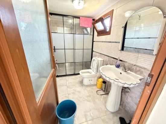 4+1 Detached Villa With Garden For Sale In Doğanbey, Seferihisar