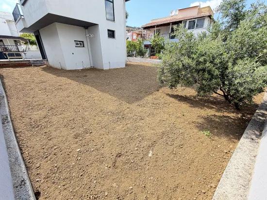 370 M2 Garden, Single Detached 3+1 Villa Near The Sea In Doğanbey
