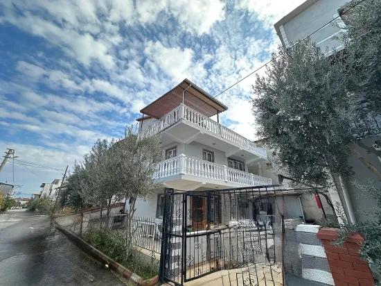 Seferihisar Doğanbey'de For Sale 4+1 500m From The Sea Villa