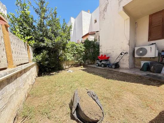 Seferihisar Doğanbey'de For Sale 3+1 50m From The Sea Garden Villa