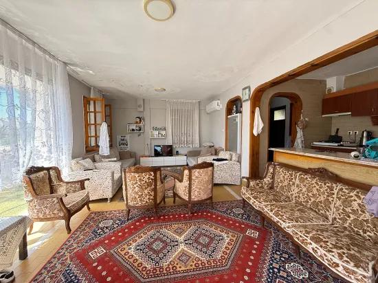 Seferihisar Doğanbey'de For Sale 3+1 50m From The Sea Garden Villa