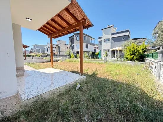 For Sale In Ürkmez Doğanbey Zero Single Detached Wide 3+1 Villa