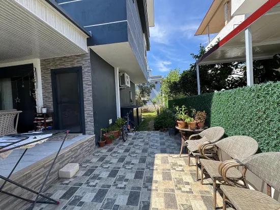 For sale In Seferihisar Doğanbey 3+1 spacious garden duplex summer house