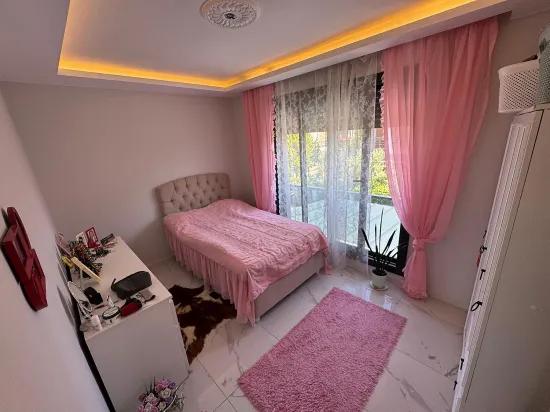 For sale In Seferihisar Doğanbey 3+1 spacious garden duplex summer house