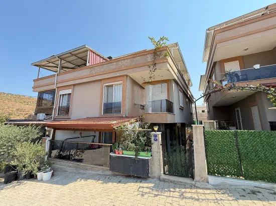 Seferihisar Payamlı'da For Sale Fully Furnished 3+1 Duplex