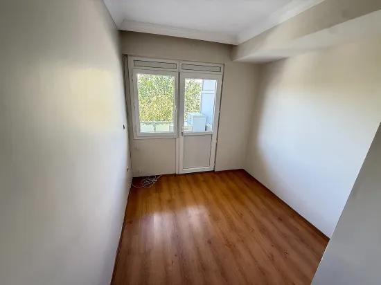 In Ürkmez, Seferihisar, 400m to the sea, cost‑free for sale 2+1 flat