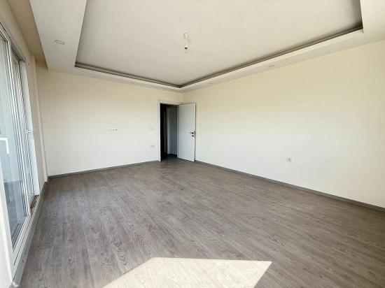 3 + 2 Duplex Apartment With New Elevator For Sale In Seferihisar Ürkmez Center