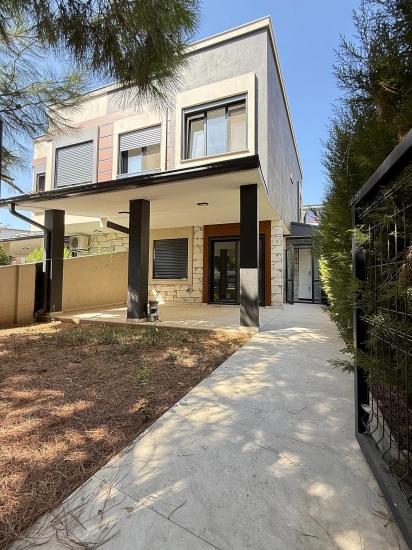 Luxury 3 + 1 Duplex Villa For Sale In Seferihisar Ürkmez Center
