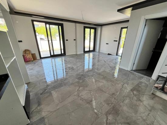 3+1 Detached Villa With A Parent's Bedroom In A 390 M2 Garden For Sale In Seferihisar Doganbey