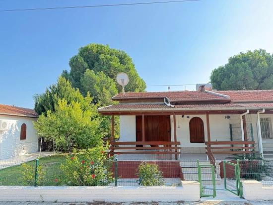The Only Detached 2+1 Summer House For Sale In Seferihisar Doğanbey