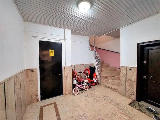 2+1 Apartment For Sale In Seferihisar Ürkmez Center, Separate Kitchen