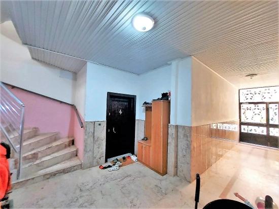 2+1 Apartment For Sale In Seferihisar Ürkmez Center, Separate Kitchen