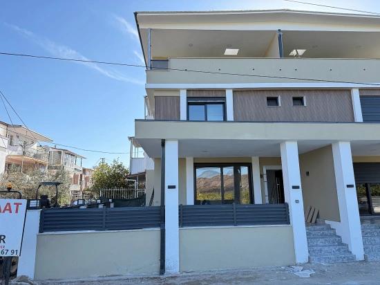 Luxury Brand New 3+1 Villa With Garden For Sale Near The Sea In Doğanbey, Seferihisar.