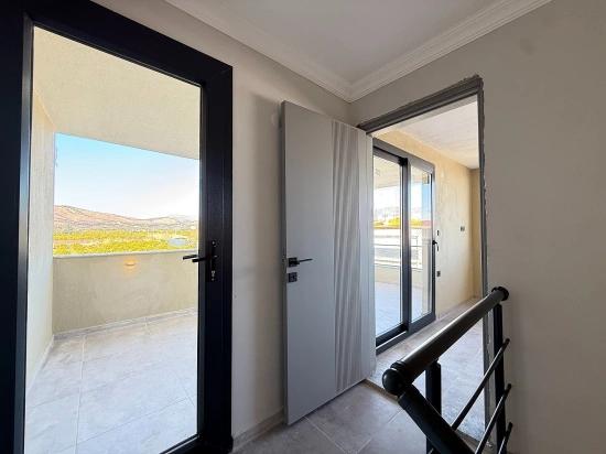 Luxury Brand New 3+1 Villa With Garden For Sale Near The Sea In Doğanbey, Seferihisar.