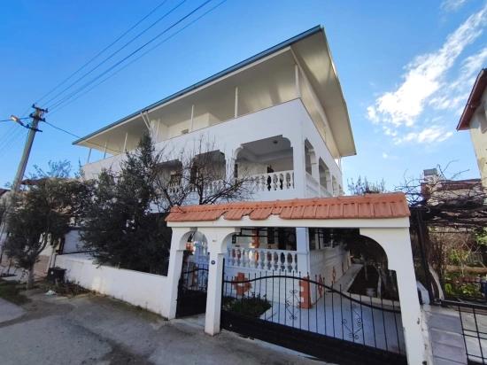 Detached 6+1 Villa With Garden For Sale In Doğanbey, Seferihisar