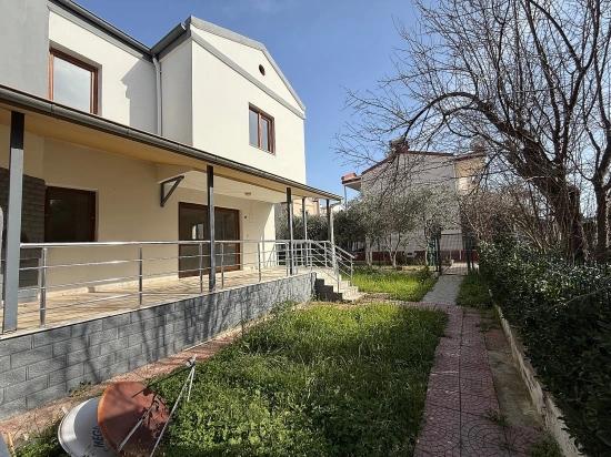 3+1 Duplex Villa For Sale By The Sea In Seferihisar Doğanbey