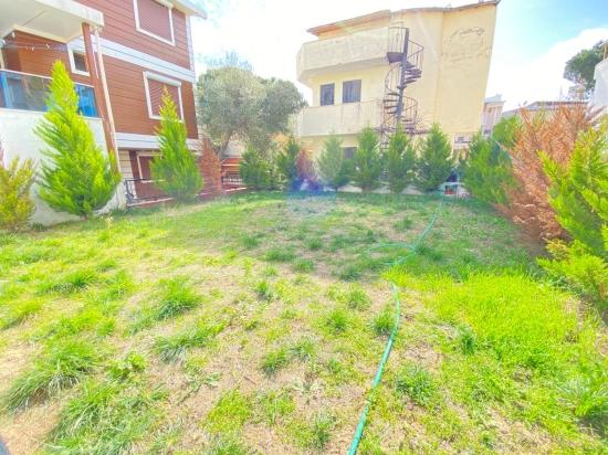 Detached 3+1 Ultra Luxury Villa By The Sea For Sale In Doğanbey