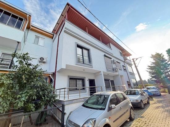 Spacious 3+1 Villa/Summer House For Sale At An Affordable Price In Ürkmez, Seferihisar.