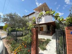 3+1 Duplex Villa With Spacious Garden In Doğanbey Center, Seferihisar
