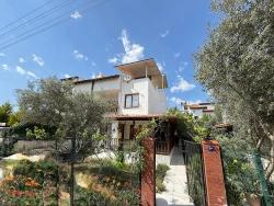 3+1 Duplex Villa With Spacious Garden In Doğanbey Center, Seferihisar