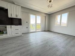 2+1 Apartment For Sale In Seferihisar Ürkmez, 300 Meters From The Sea