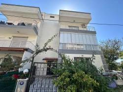 2+1 Apartment For Sale In Seferihisar Ürkmez Center, Close To The Sea