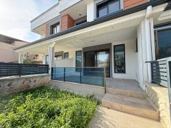 3+1 Bedroom Villa For Sale in Cumhuriyet Nbh. Seferihisar Doğanbey - 170 m²