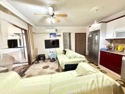 Ground Floor 2+1 Apartment With Garden For Sale In Seferihisar Ürkmez Center.