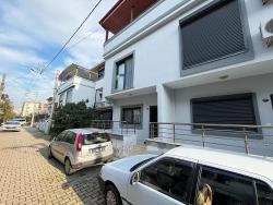Spacious 3+1 Villa/Summer House For Sale At An Affordable Price In Ürkmez, Seferihisar.