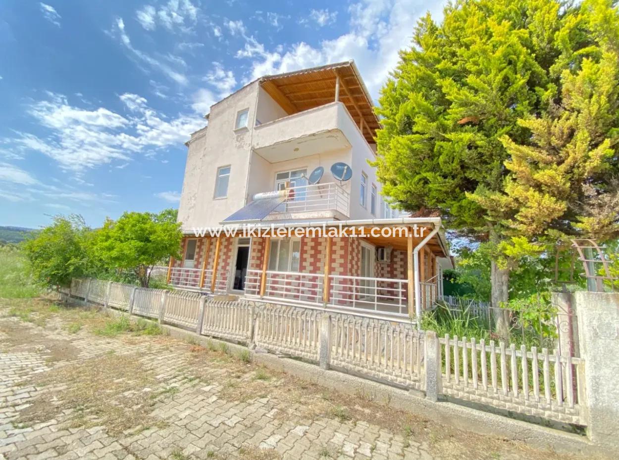 3 1 Summer House For Sale With Large Garden In Doganbey, Seferihisar