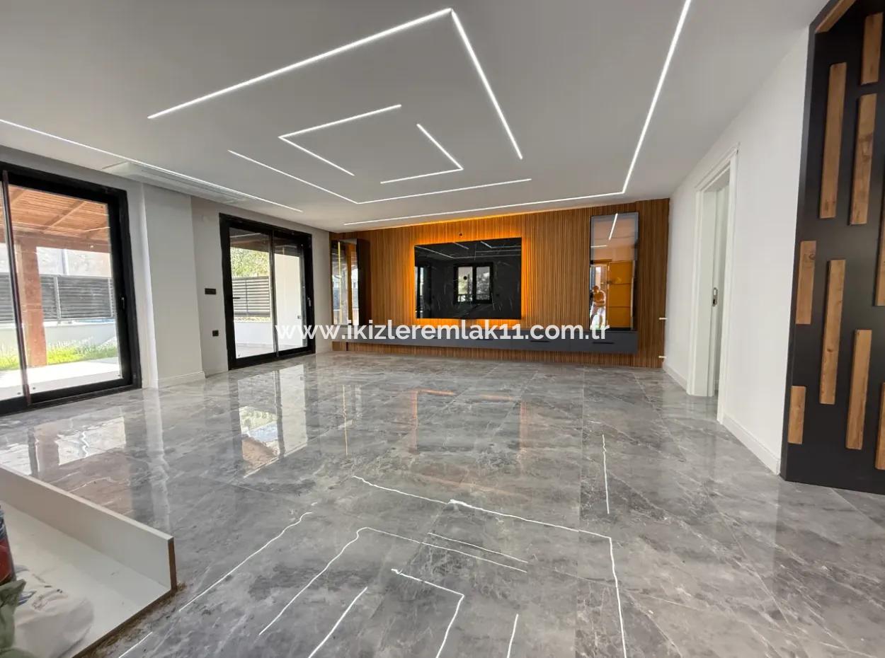3 1 Detached Ultra Luxury Duplex Villa For Sale In Doganbey, Seferihisar