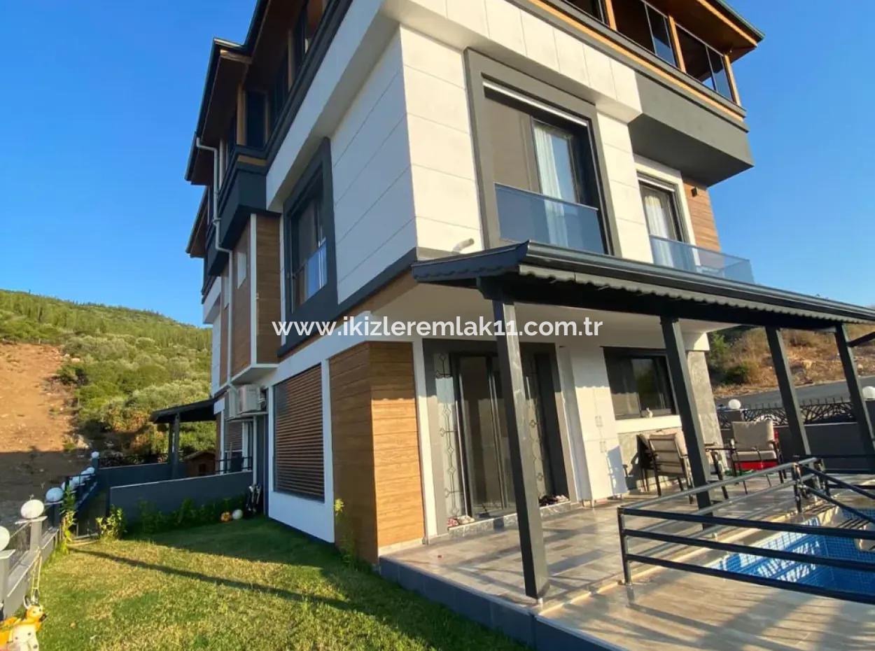 3 1 Detached Sea View Villa With Pool For Sale In Doganbey, Seferihisar