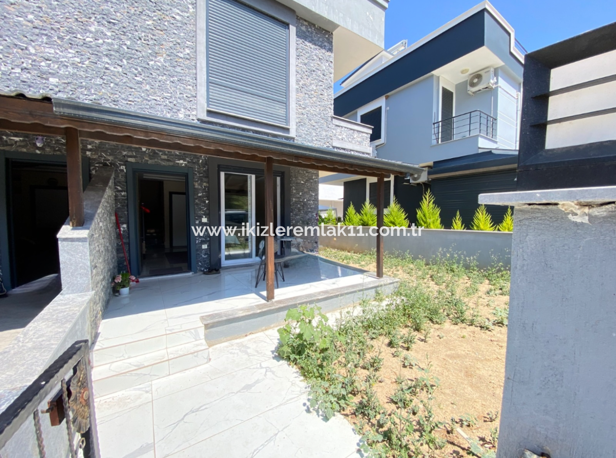 3 In 1 Duplex With Large Garden For Sale In Payamlı Village, Doganbey, Seferihisar