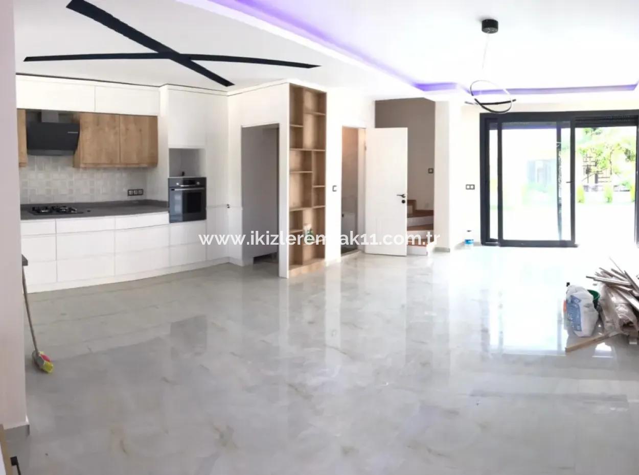 Zero Detached 3 1 Villa For Sale By Sea In Doganbey
