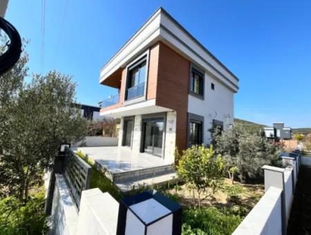 New Detached 3 1 Villa For Sale In Open Spacious Location In Doğanbey