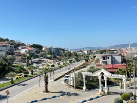 2 1 Apartment Duplex With Fully Furnished Terrace For Sale In Ürkmez Center