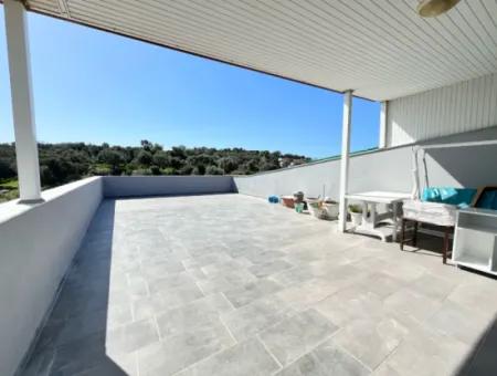 2 1 Apartment Duplex With Fully Furnished Terrace For Sale In Ürkmez Center